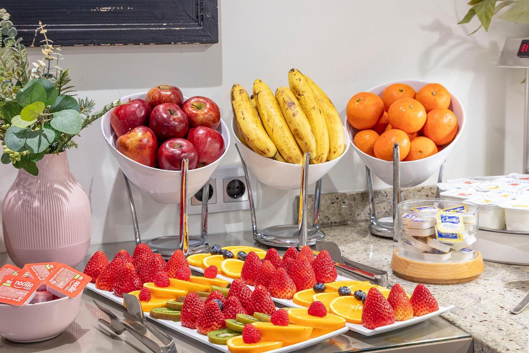 Apartahotel Bcn Montjuic 3*