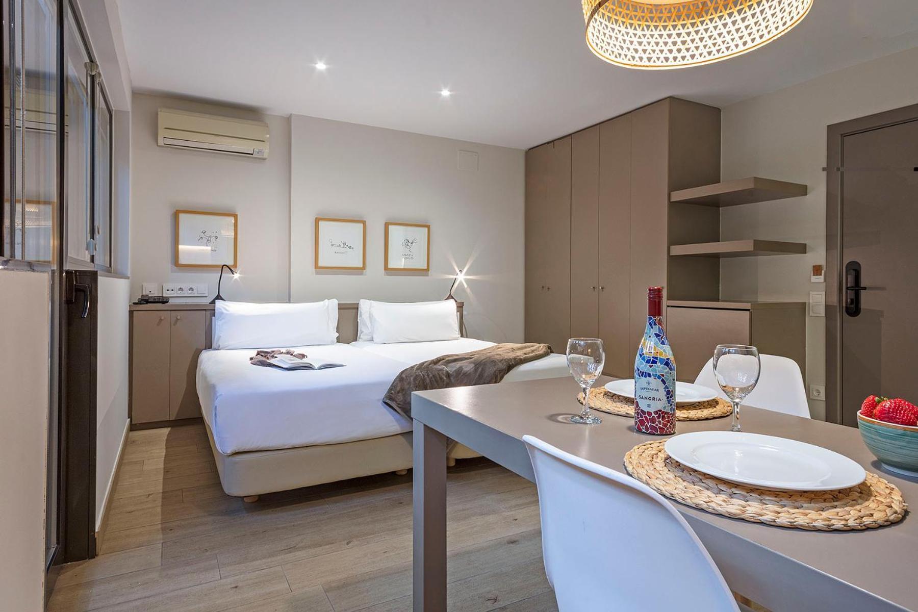 Apartahotel Bcn Montjuic 3*