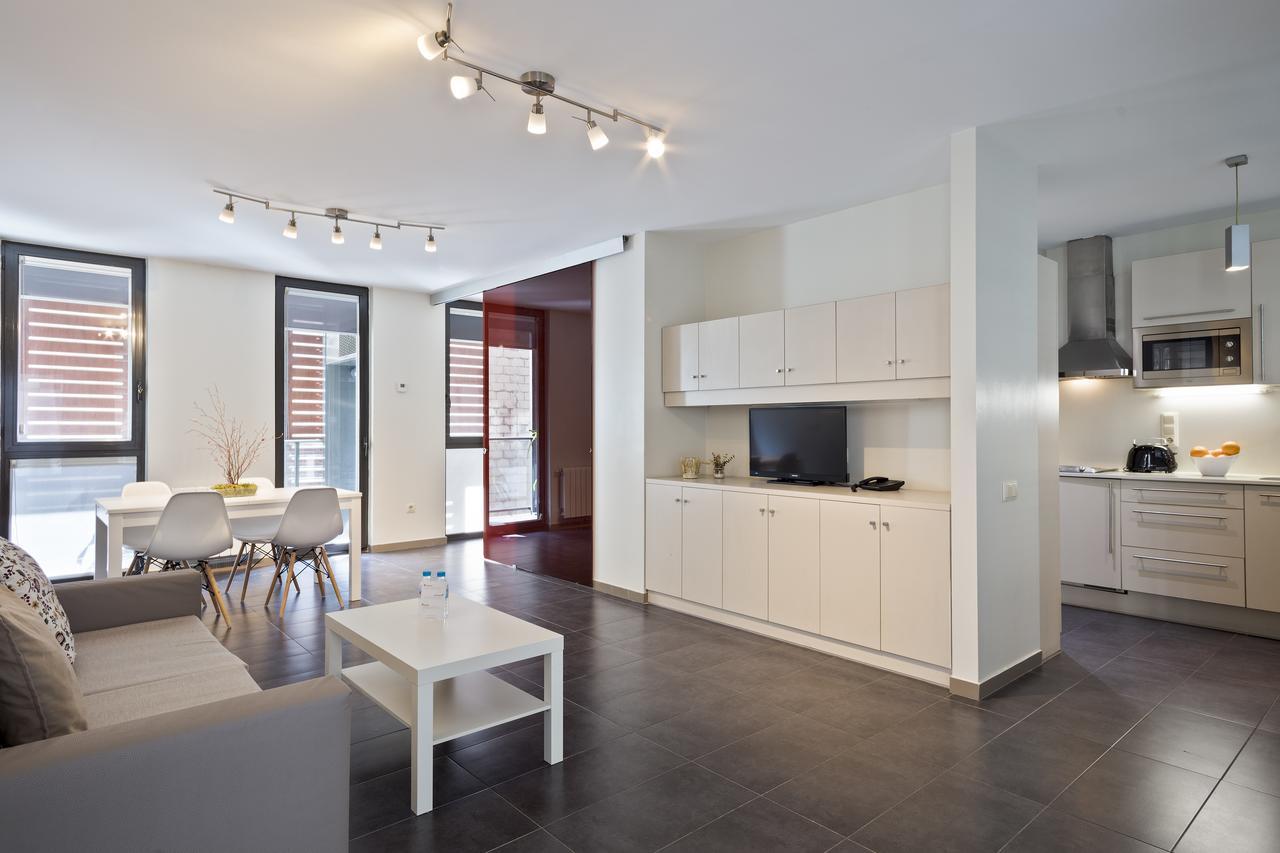 Apartahotel Bcn Montjuic 3*