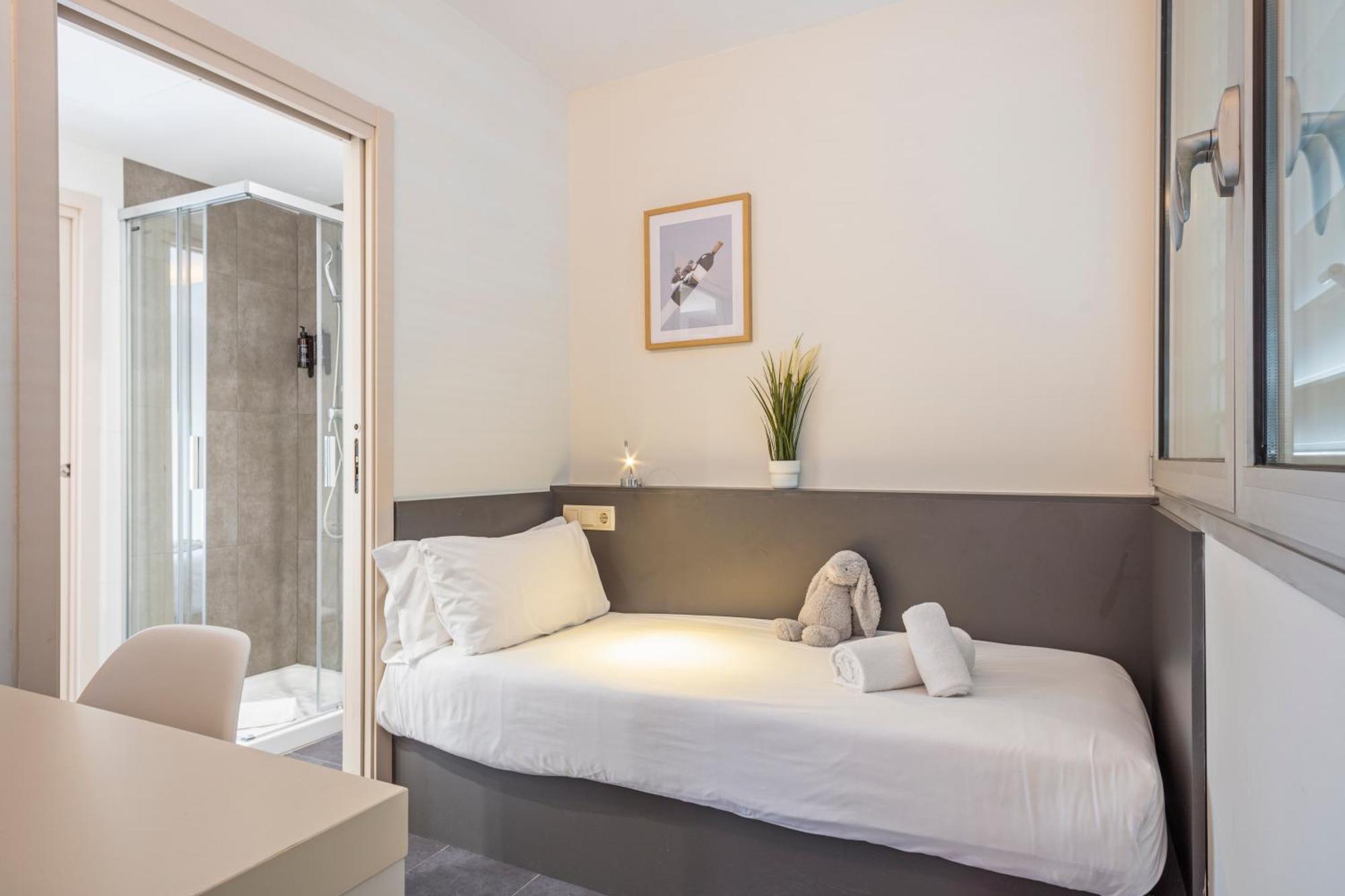 Aparthotel Bcn Montjuic 3*