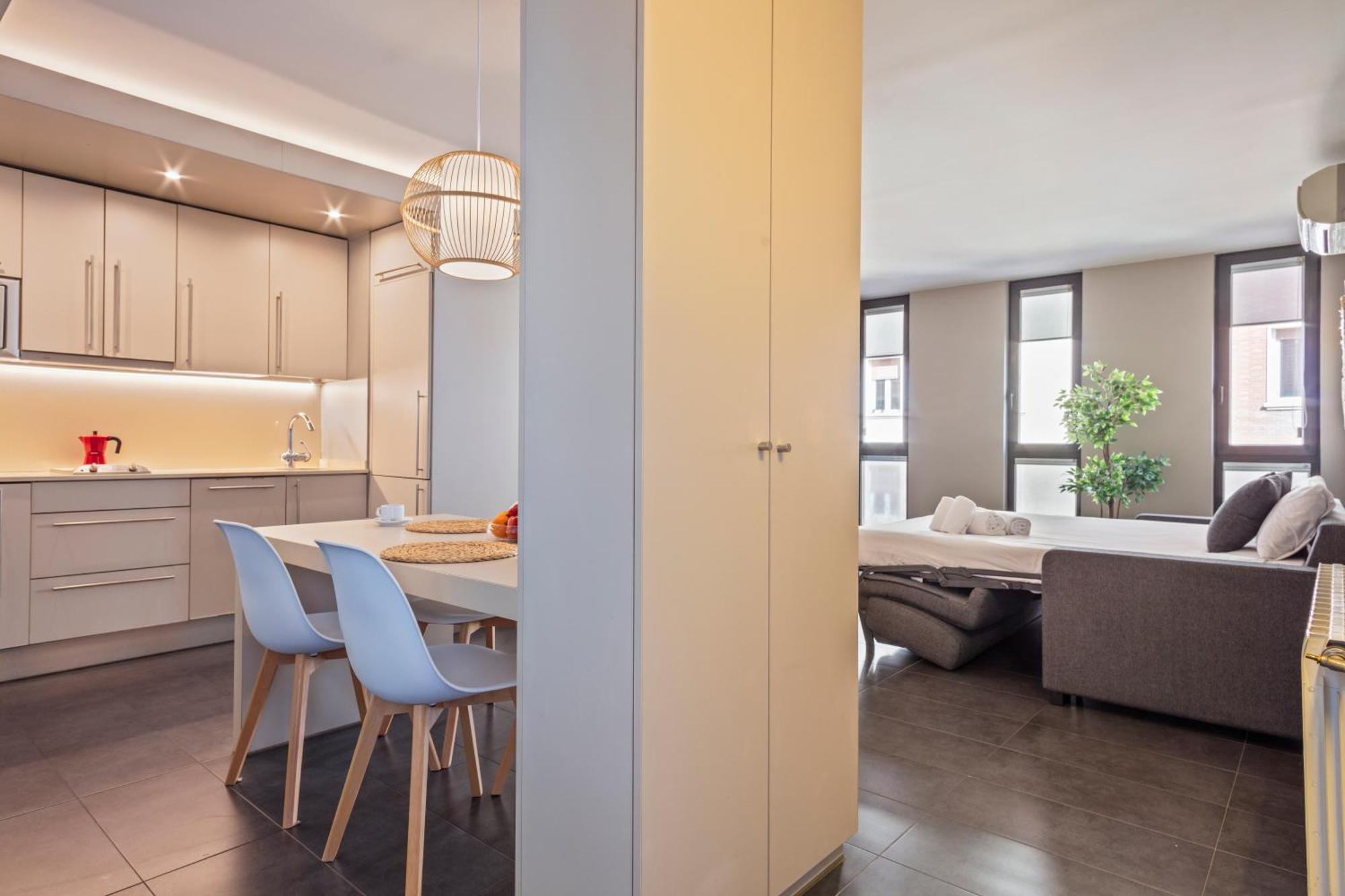 Aparthotel Bcn Montjuic 3*